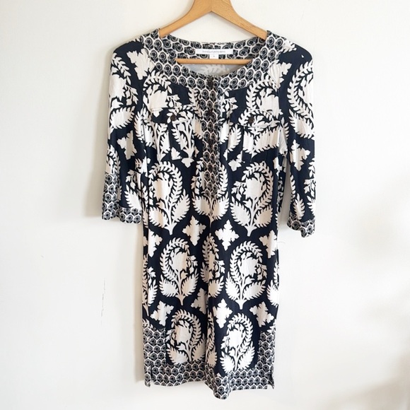Diane Von Furstenberg SILK BLACK/WHITE INDIAN BROCADE FLORAL STAMP DRESS sz 8 - Picture 3 of 8